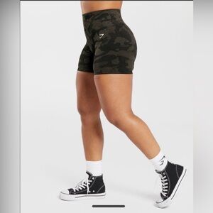 Gymshark Adapt Camo seemless short